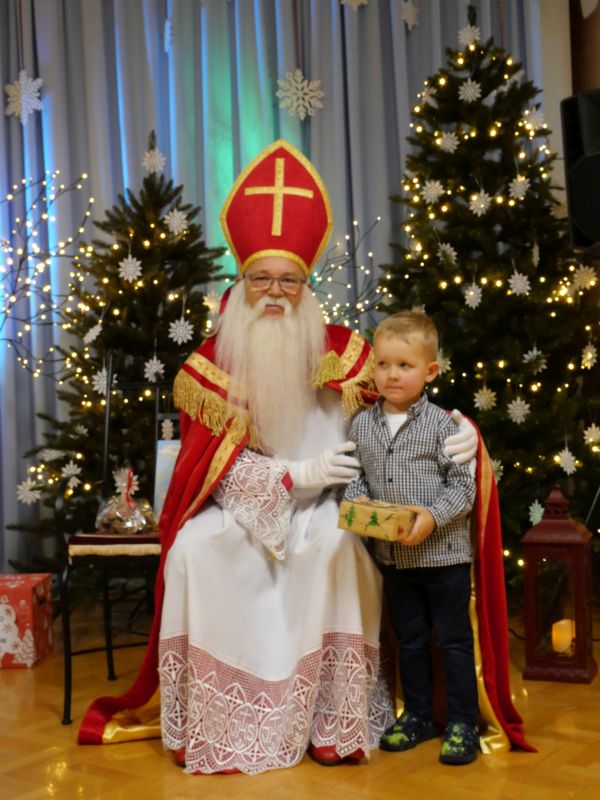 Święty Mikołaj w grupie 3 latków - zdjęcie 20