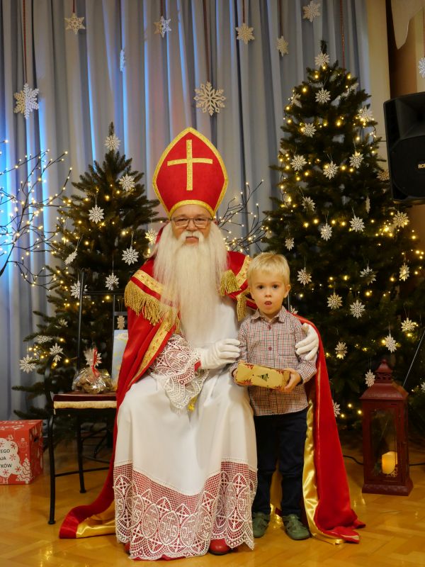 Święty Mikołaj w grupie 3 latków - zdjęcie 7