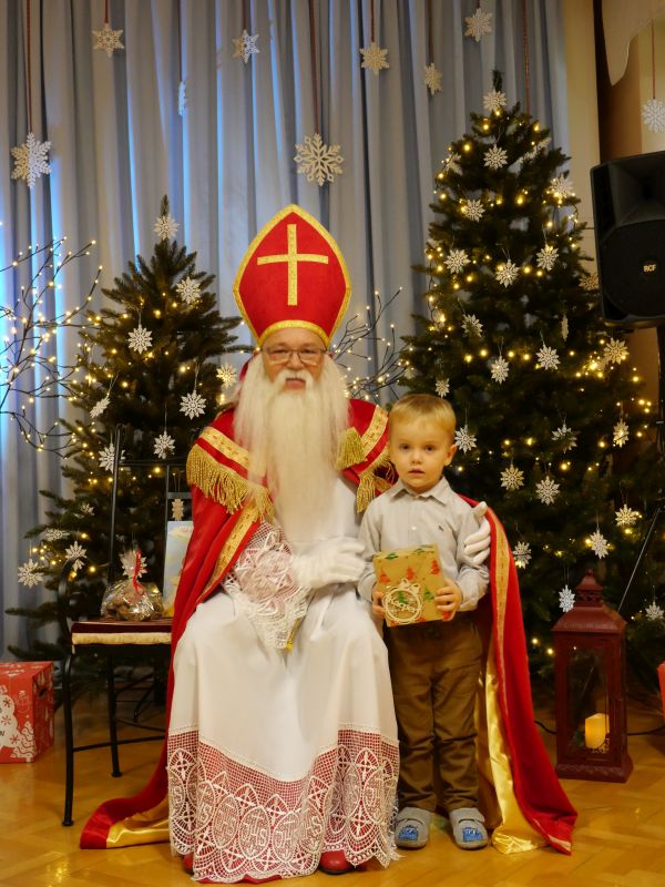 Święty Mikołaj w grupie 3 latków - zdjęcie 10