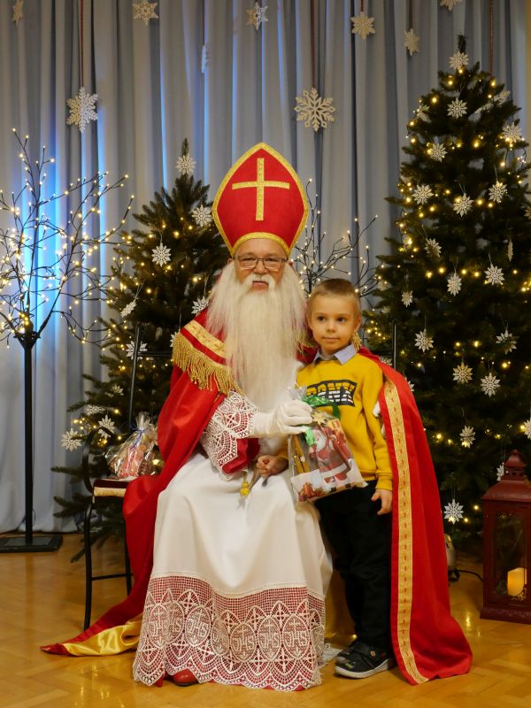 Święty Mikołaj w grupie 5 latków - zdjęcie 10