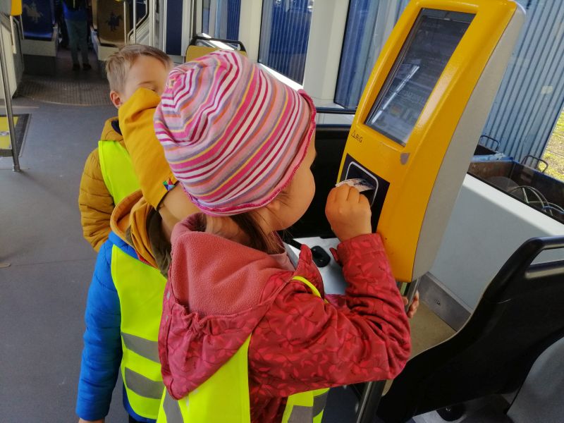 W zajezdni tramwajowej - zdjęcie 26