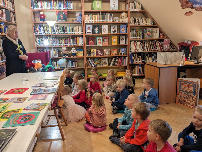Spotkanie z Panią  Ewą Stadtmuller - zdjęcie 37