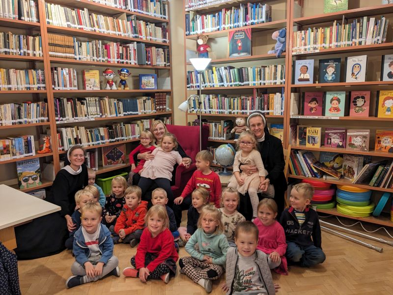 Spotkanie z Panią  Ewą Stadtmuller - zdjęcie 41