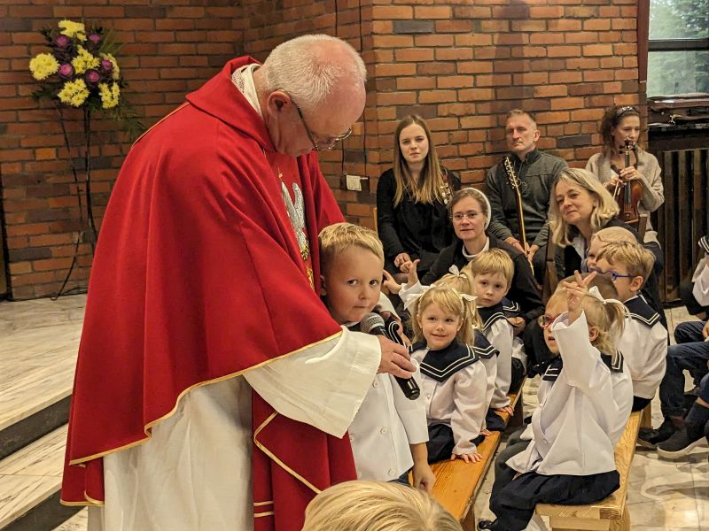 Ofiarujmy różaniec Maryi - zdjęcie 15