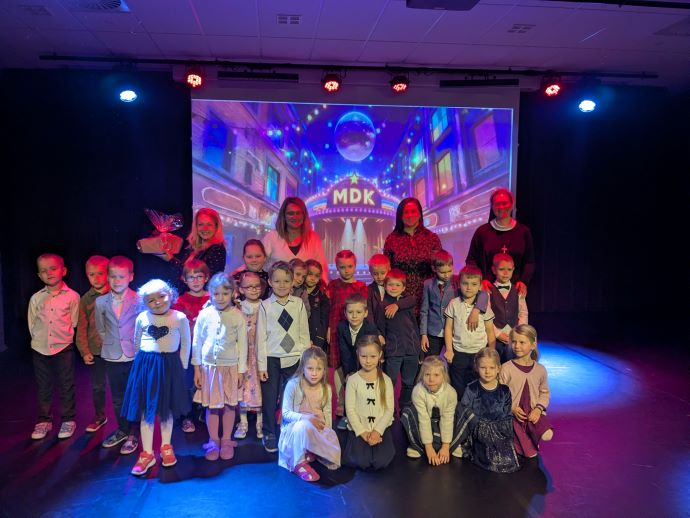 Wyjazd 6 latków do MDK w Krakowie - odbiór nagród w konkursie „Jesienny Turniej Artystyczny”